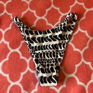 Benoa Swim Chuns Bottoms